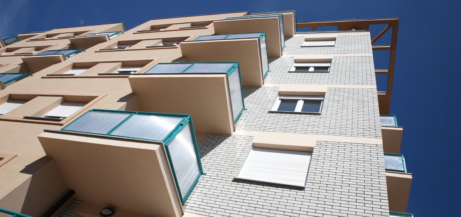 vertical view skyward building