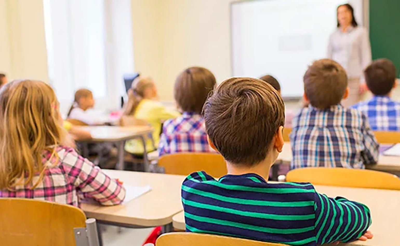 Where are school-aged kids located? Top 10 growing and slowing suburbs